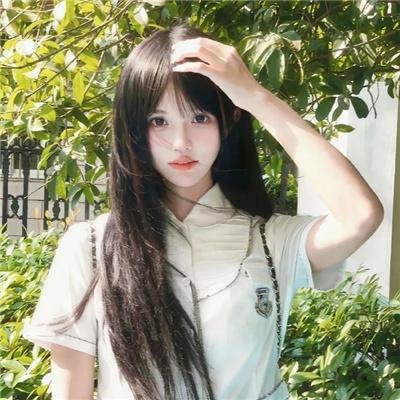 小妞死翘翘 海报